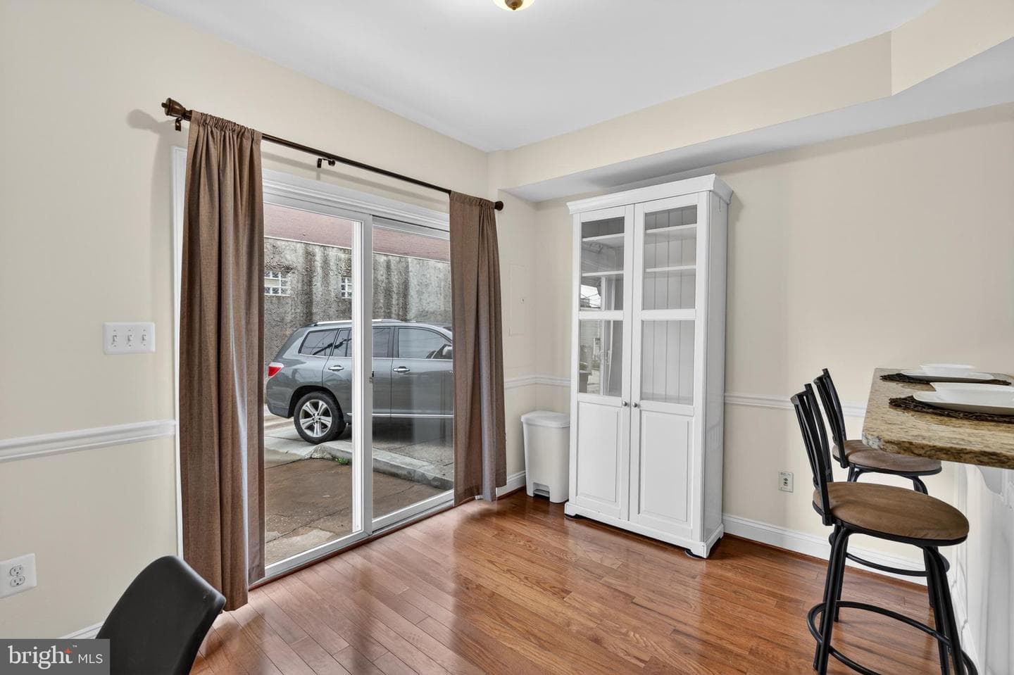 708 S Conkling Street photo 19