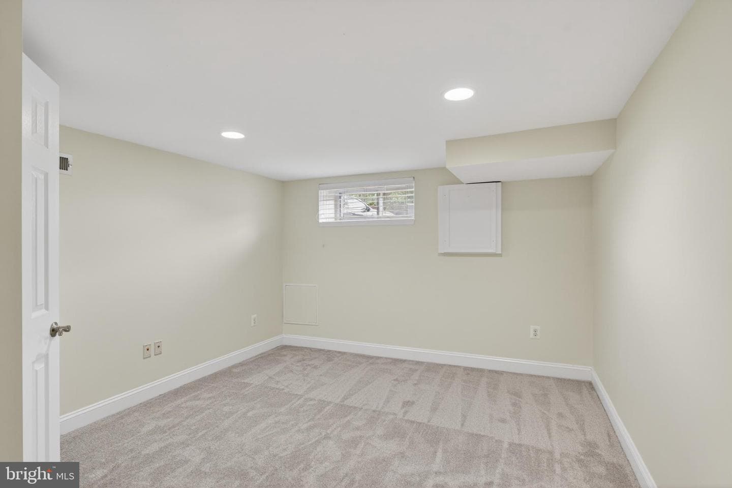 708 S Conkling Street photo 20
