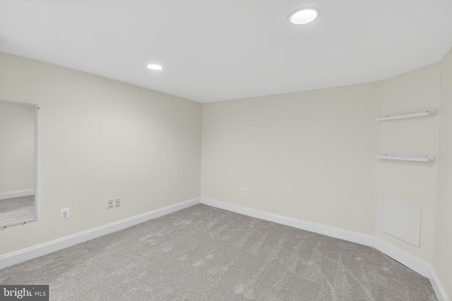 708 S Conkling Street photo 24