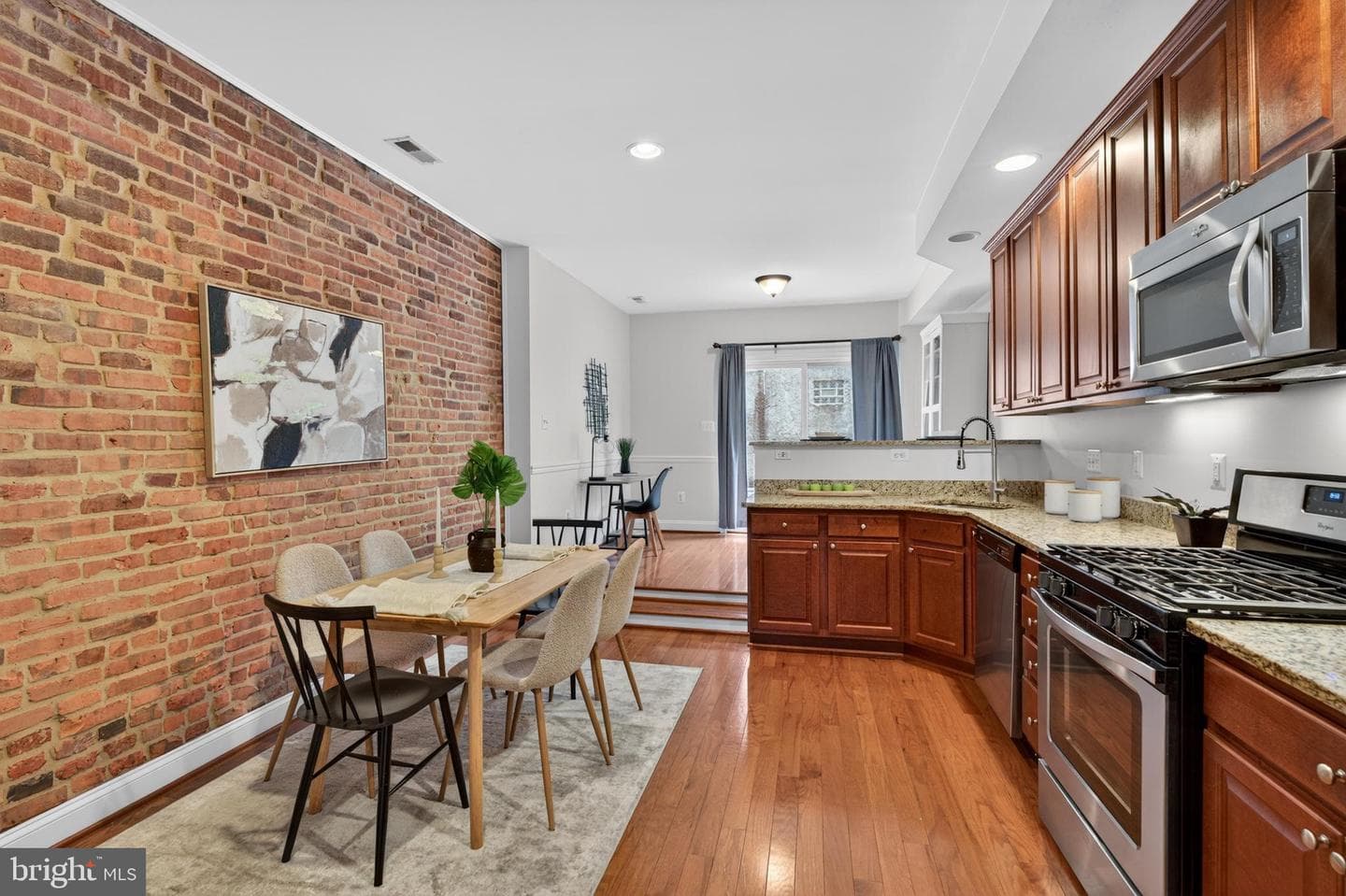 708 S Conkling Street photo 3
