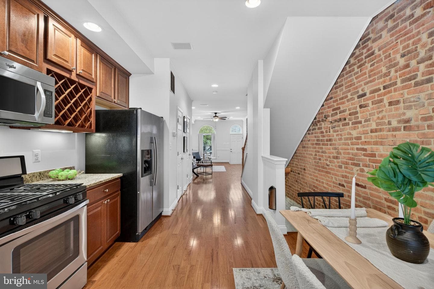 708 S Conkling Street photo 6
