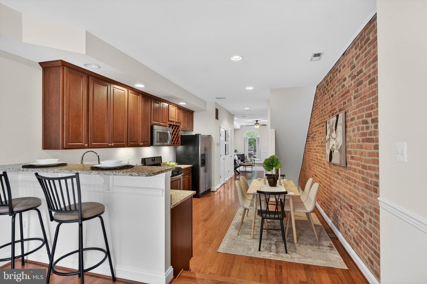 708 S Conkling Street photo 8