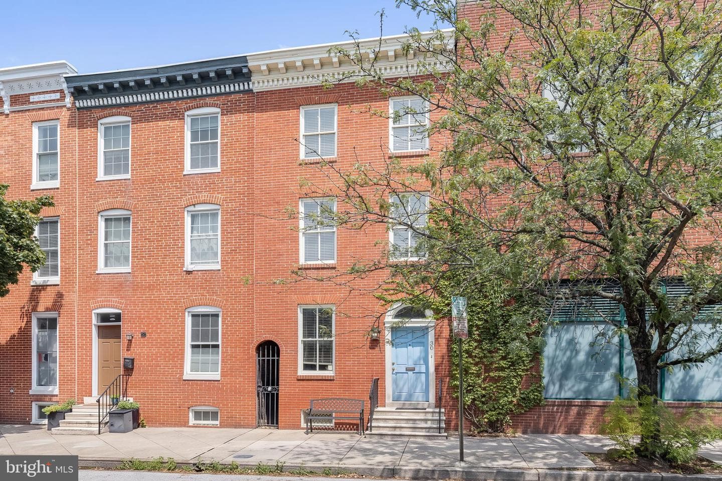 30 E Henrietta Street photo 1