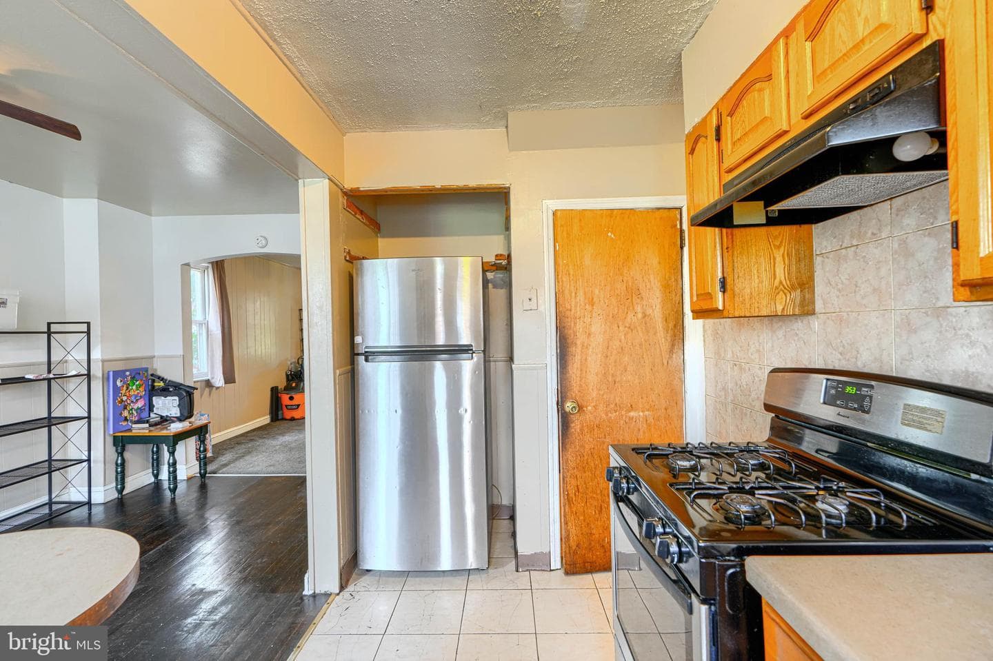 6438 Hartwait Street photo 9