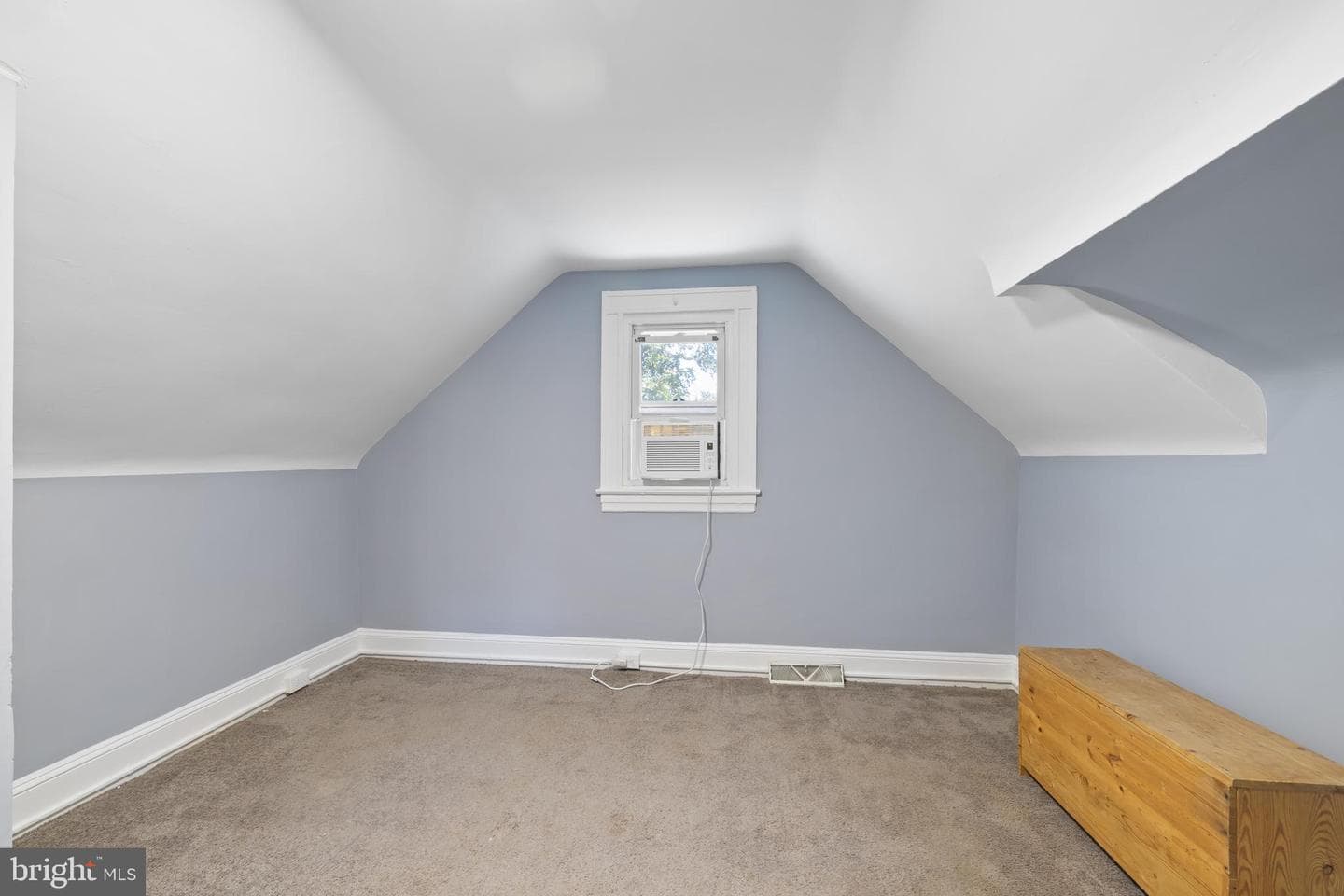 3901 W Cold Spring Lane W photo 29