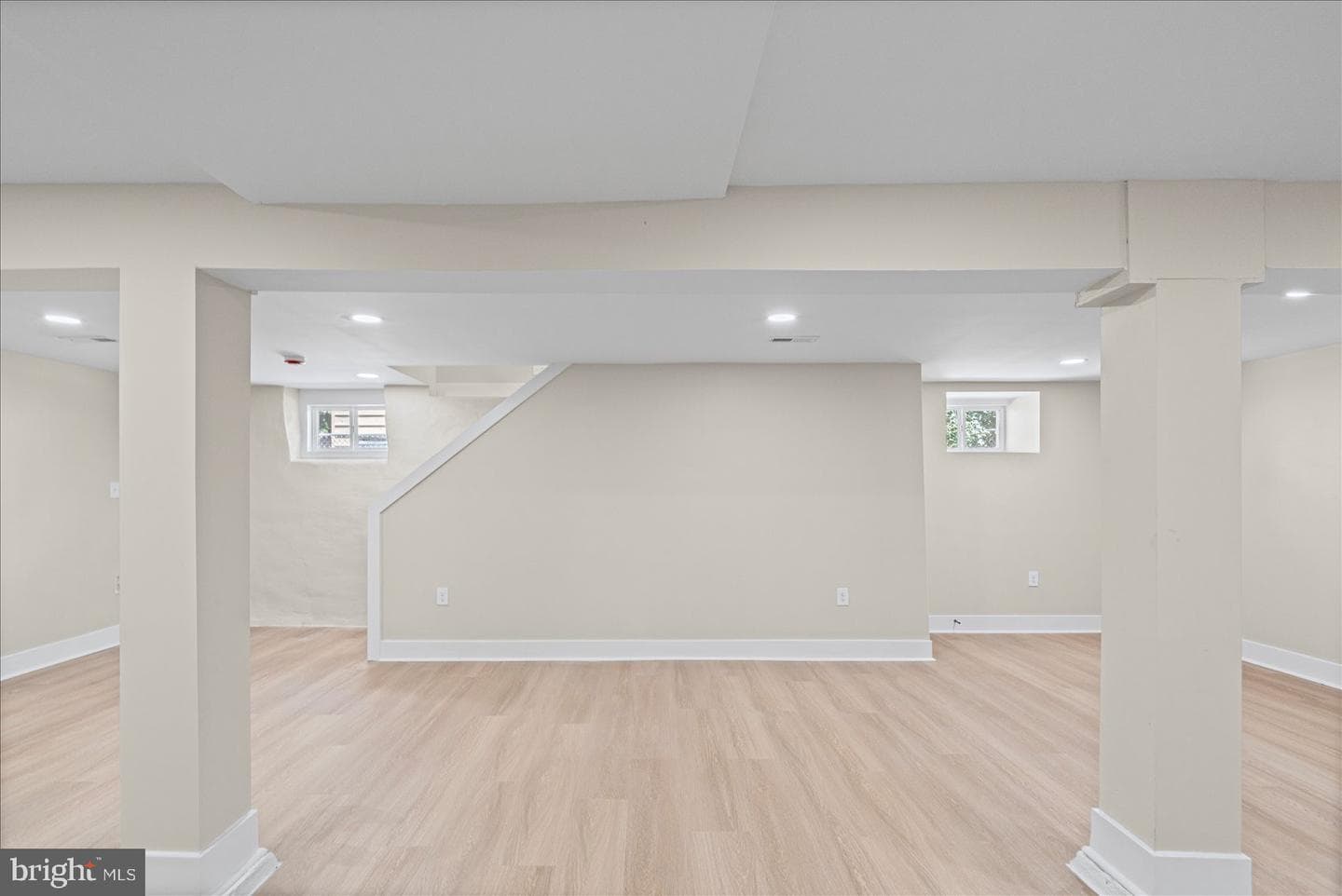 4203 Oakford Avenue photo 24
