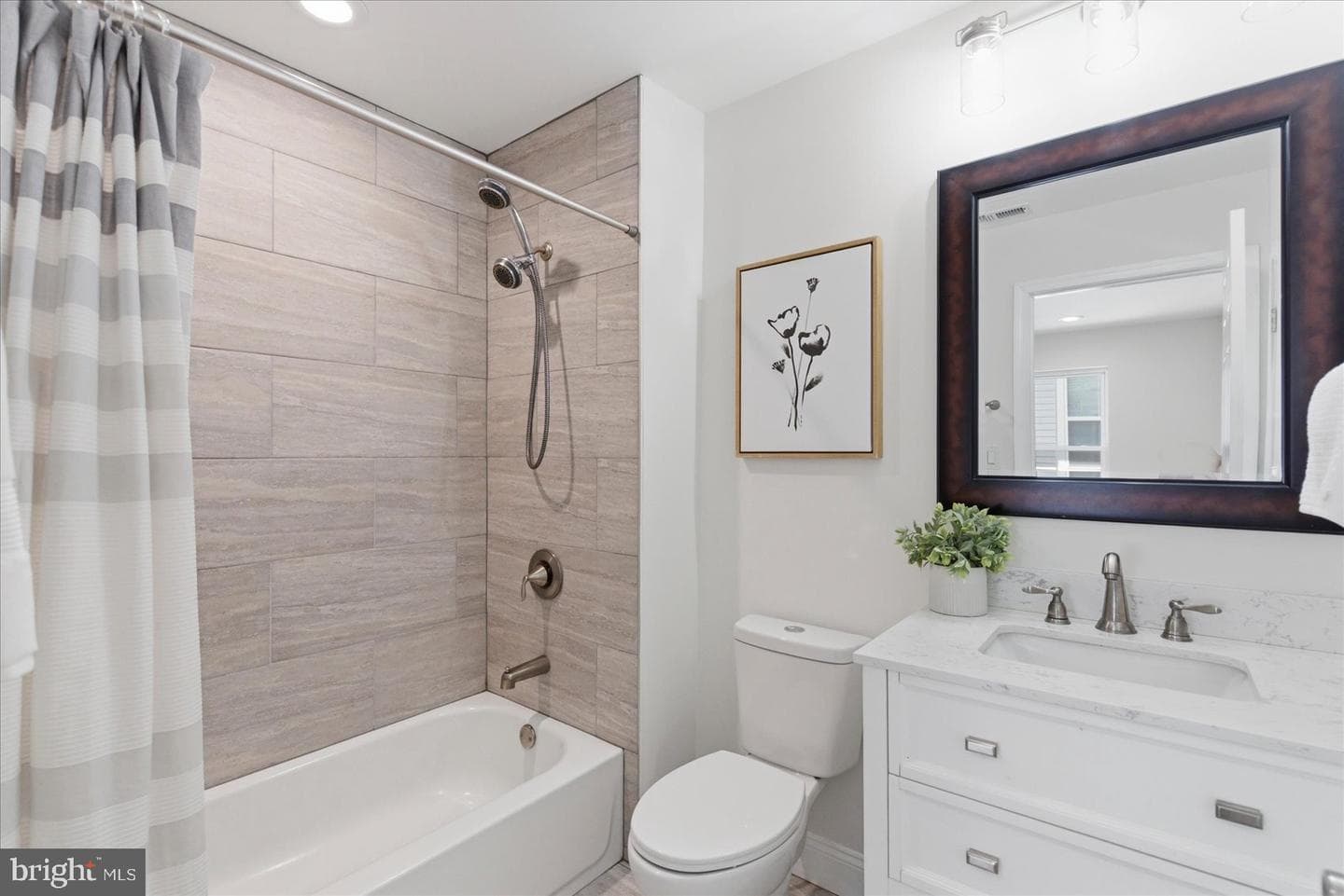 1013 Myrtle Avenue photo 21