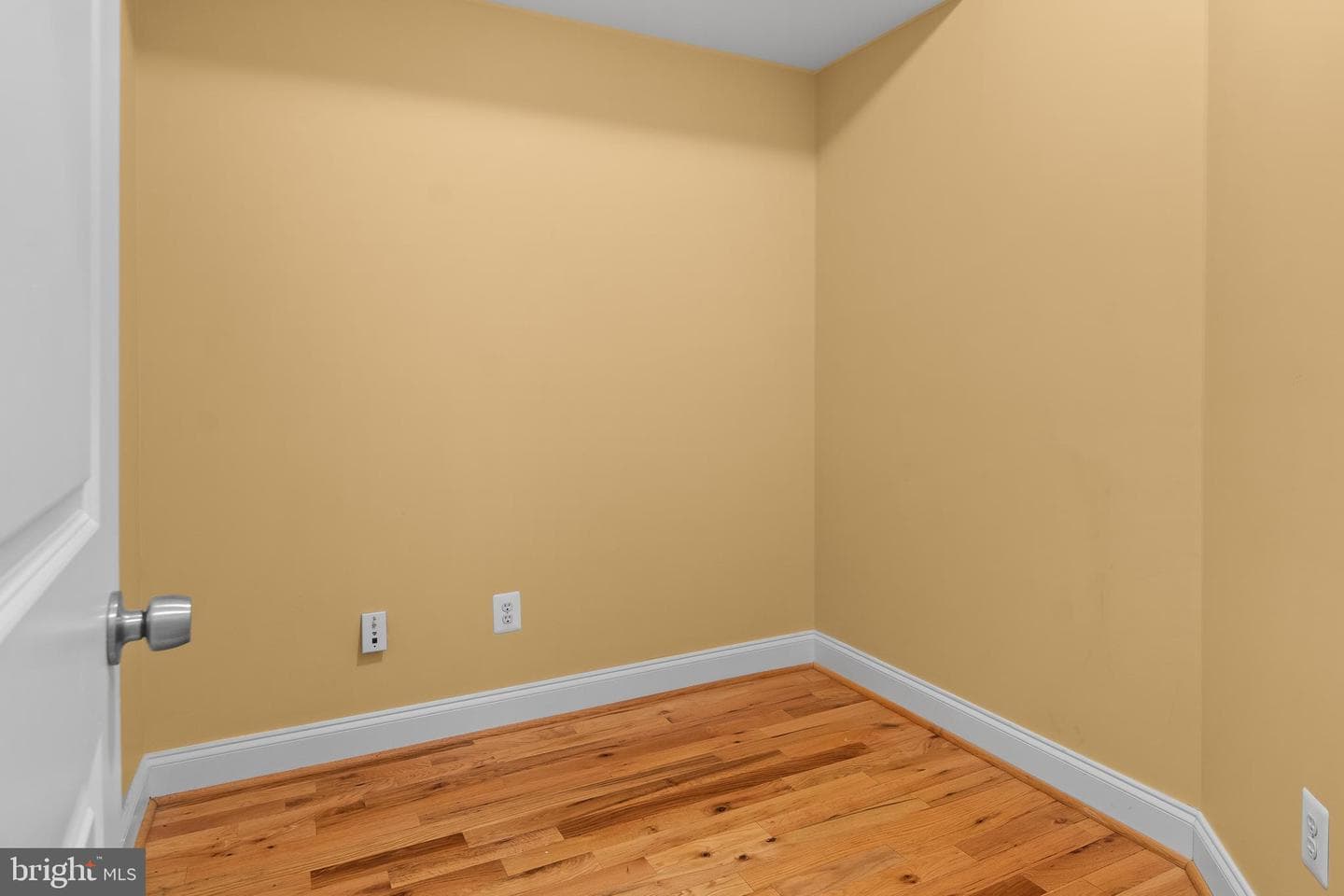 2912 Dillon Street photo 23