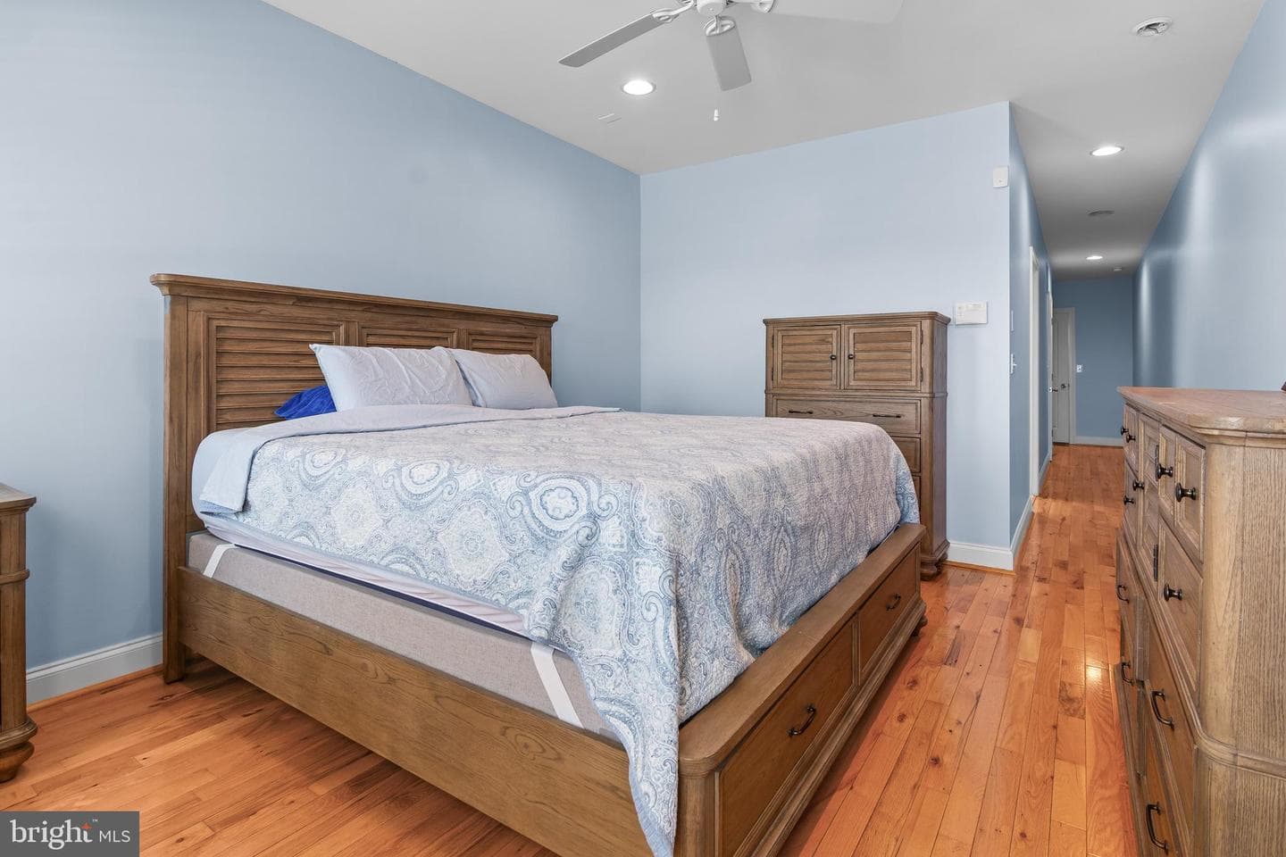 2912 Dillon Street photo 29