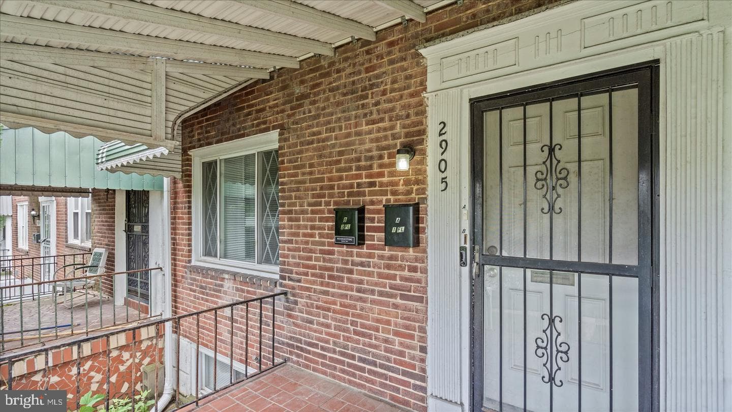 2905 E Federal Street photo 4