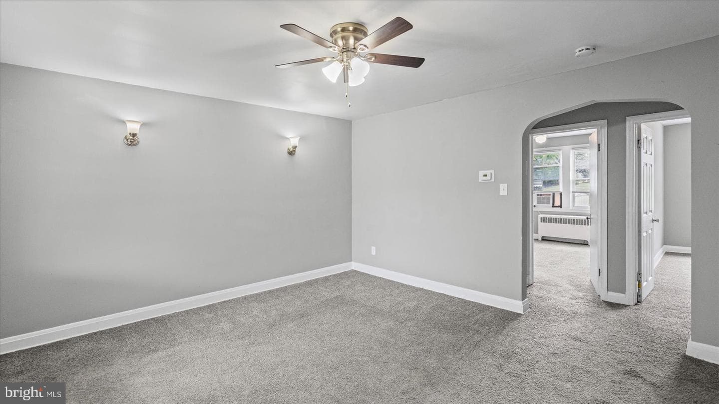 2905 E Federal Street photo 6