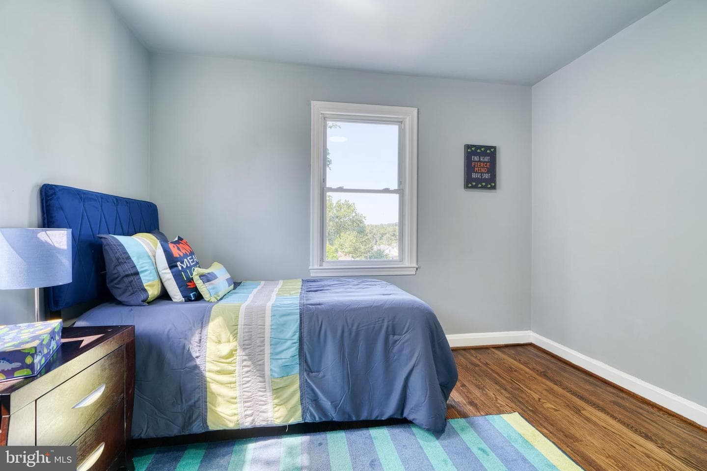4906 Grindon Avenue photo 43