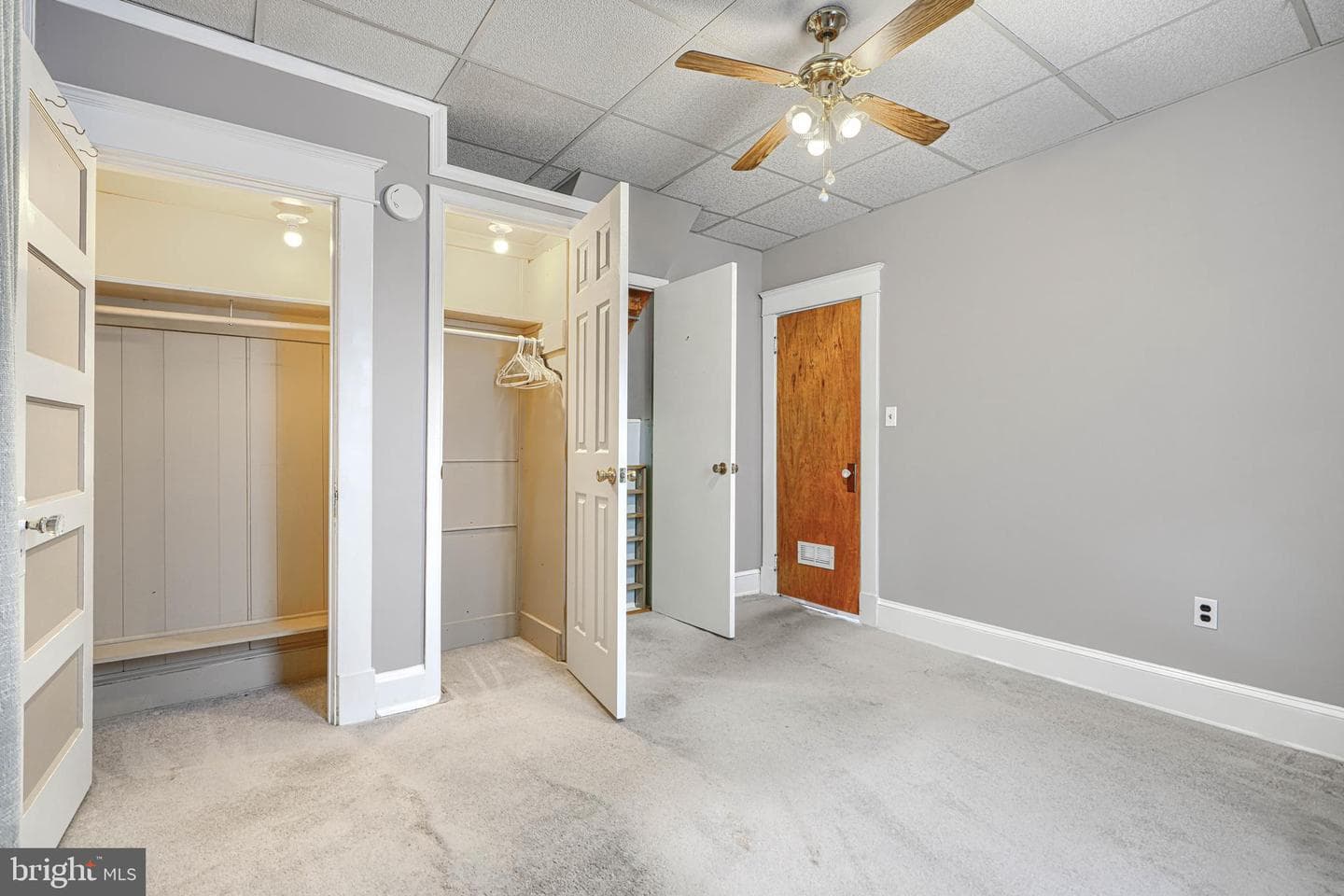 6113 Fair Oaks Avenue photo 16