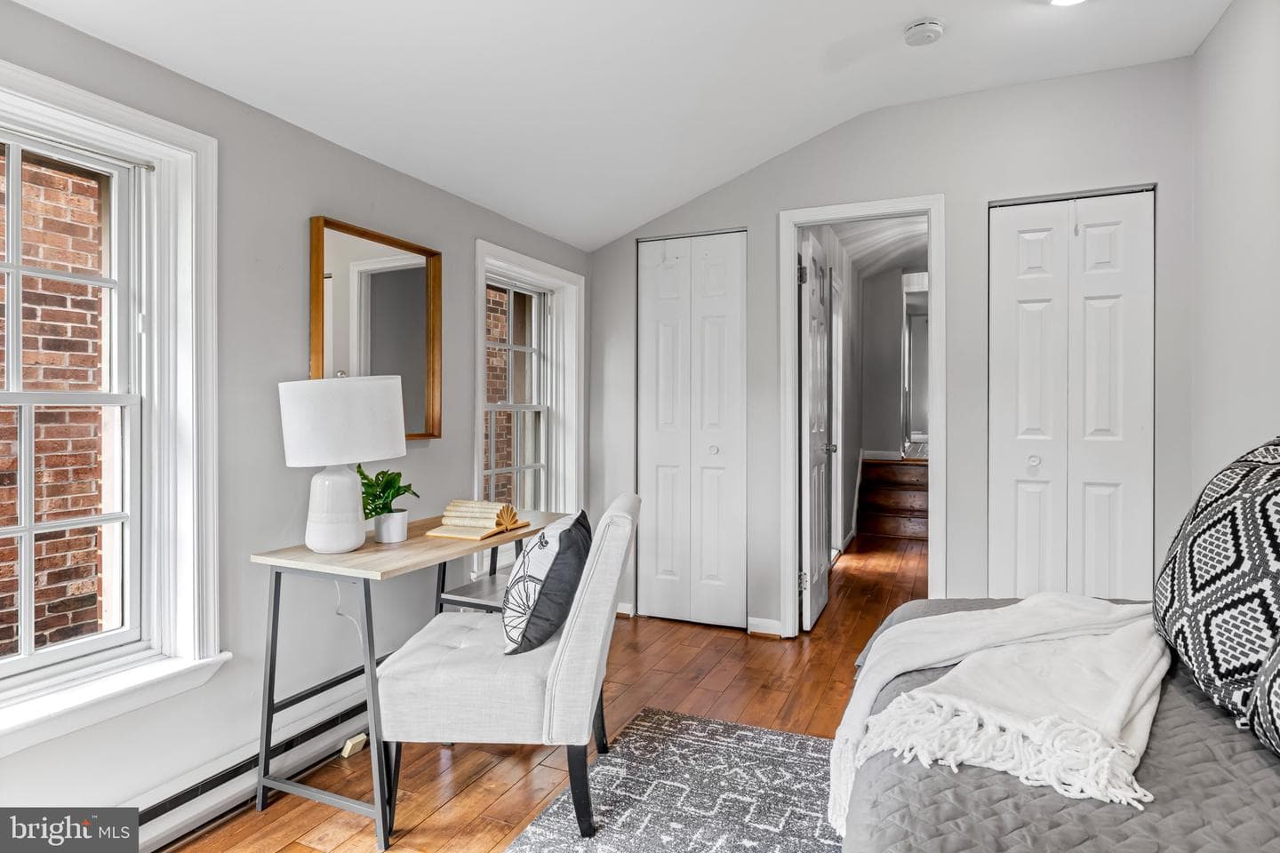 112 Montgomery Street photo 24