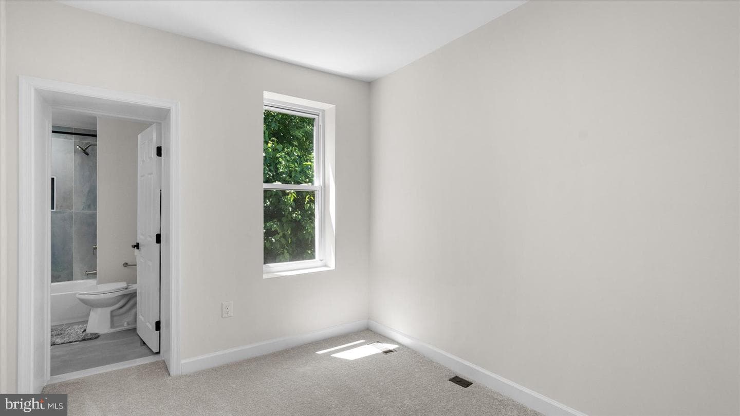 1918 N Bentalou Street photo 32