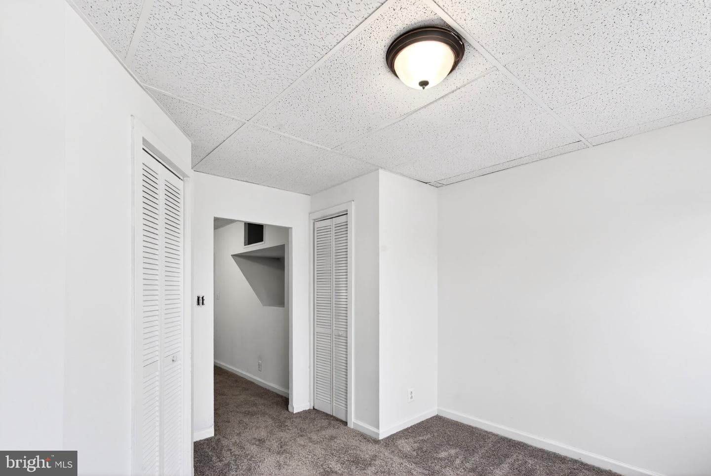 407 Lynn Avenue photo 8