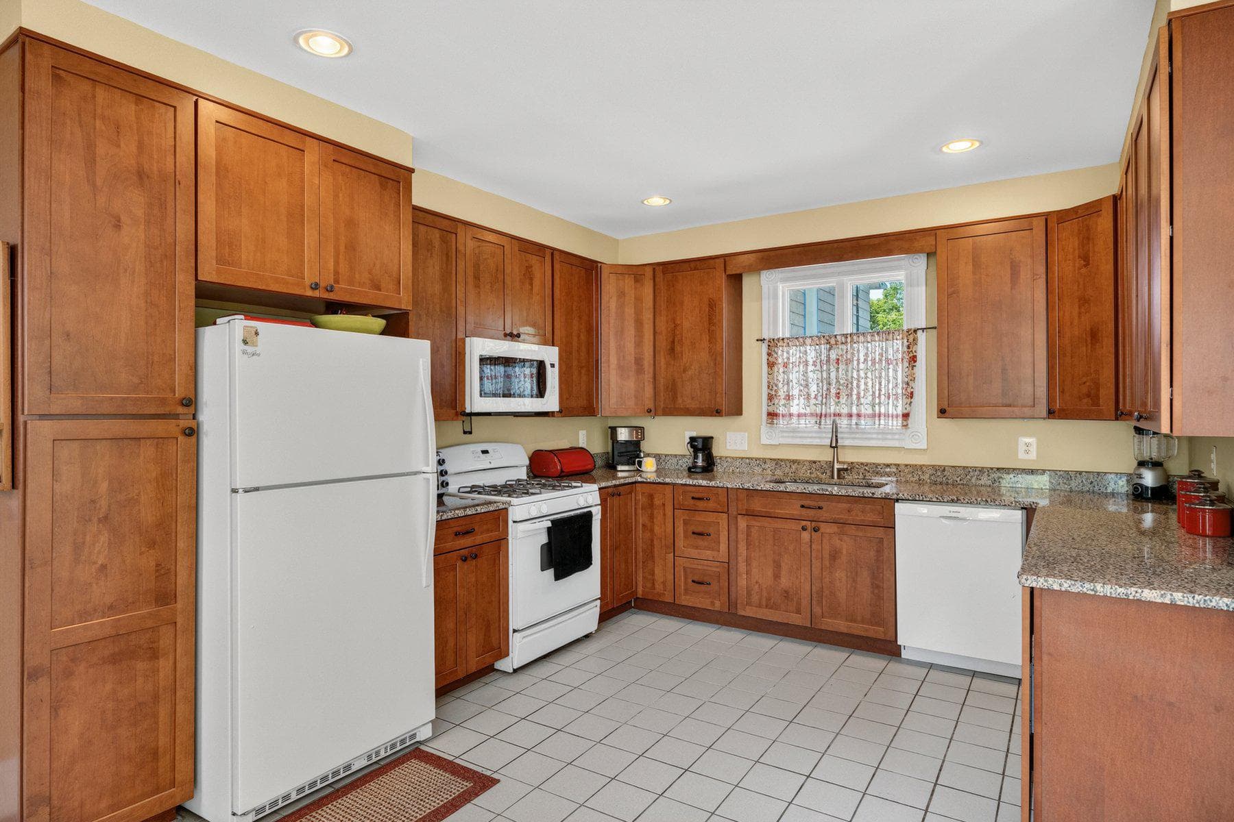 338 Rosebank Avenue photo 17