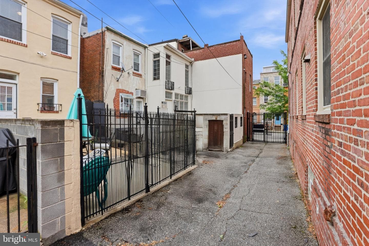 222 S Exeter Street photo 33