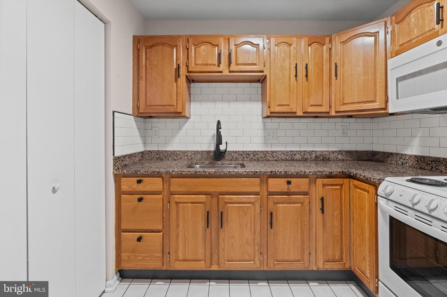 2217 Linden Ave photo 6