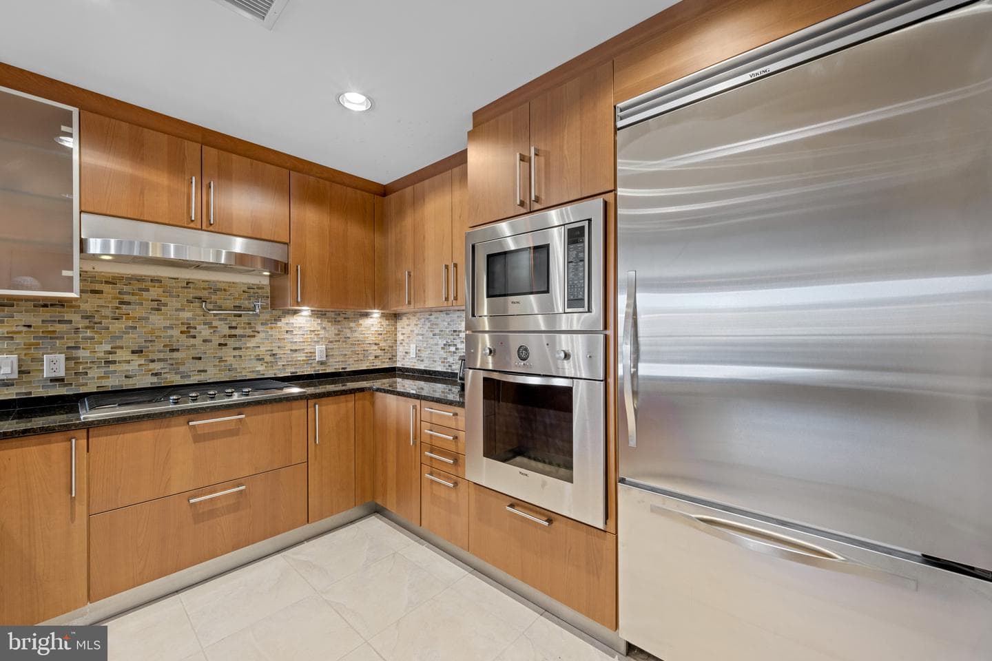 801 Key Highway #458 photo 16