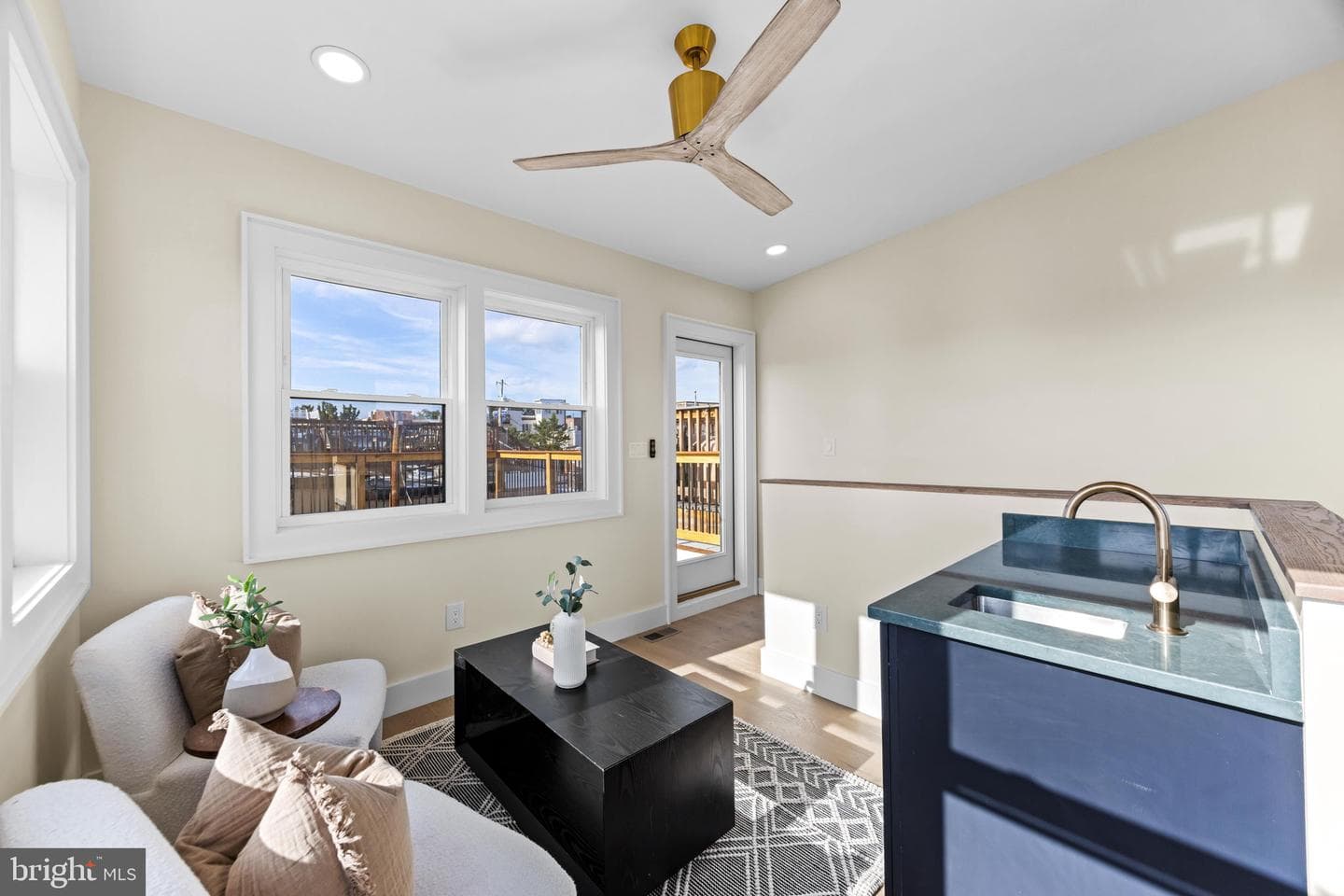 2900 Dillon Street photo 53