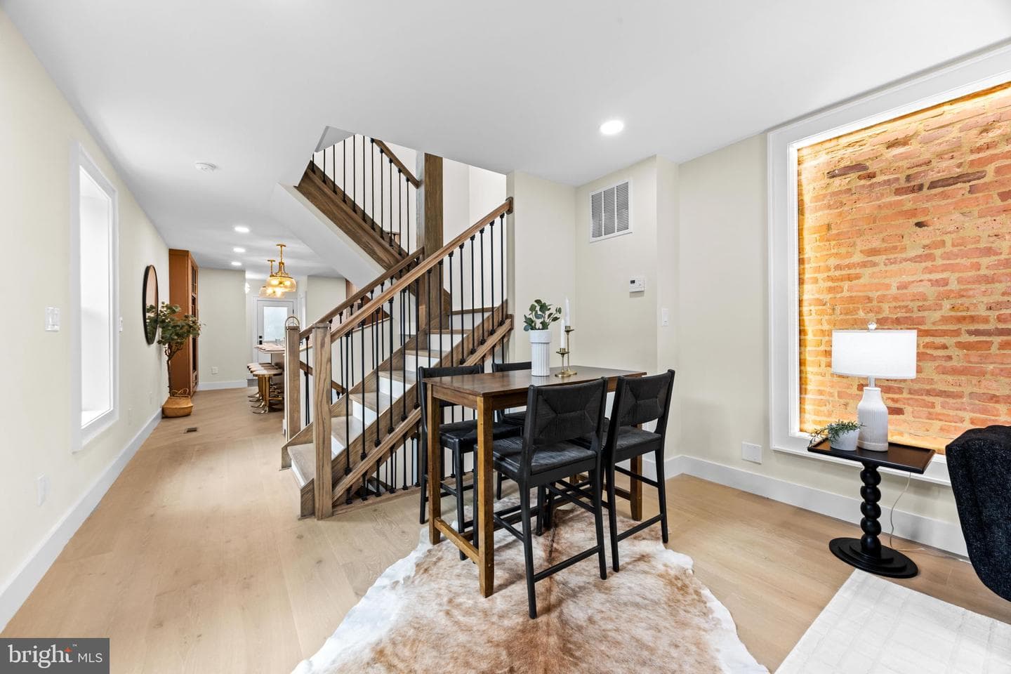 2900 Dillon Street photo 6