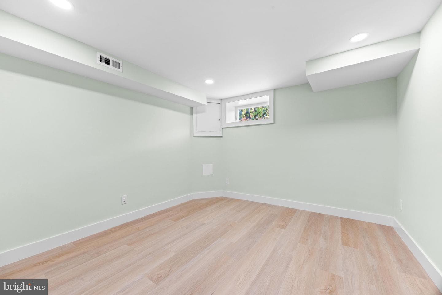 2900 Dillon Street photo 60