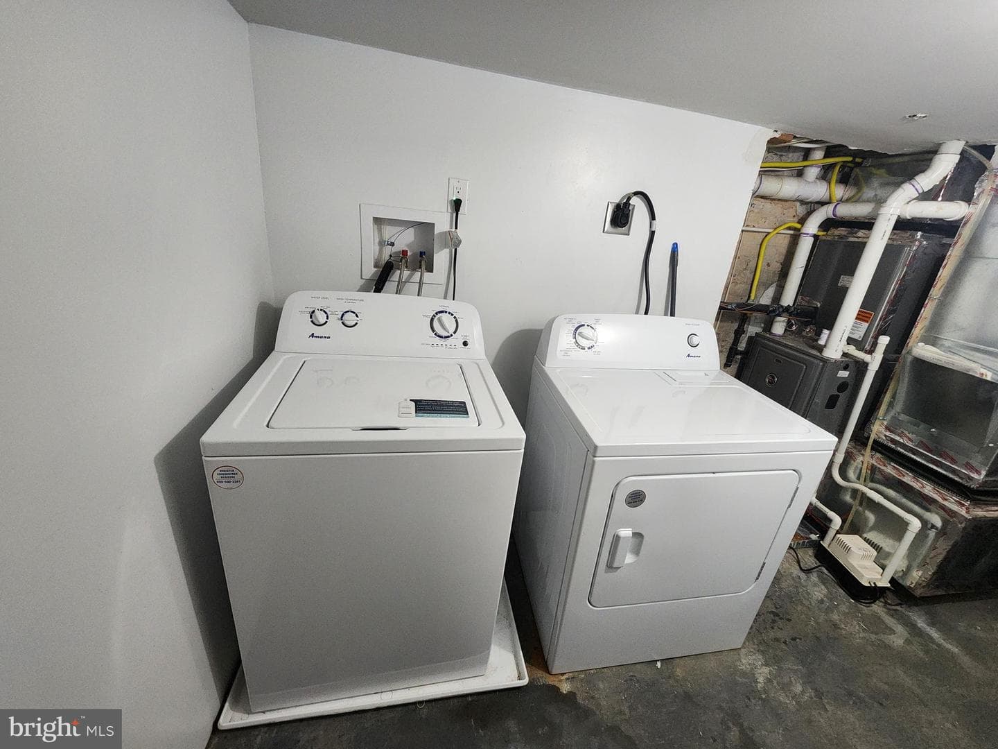 1347 Herkimer Street photo 21