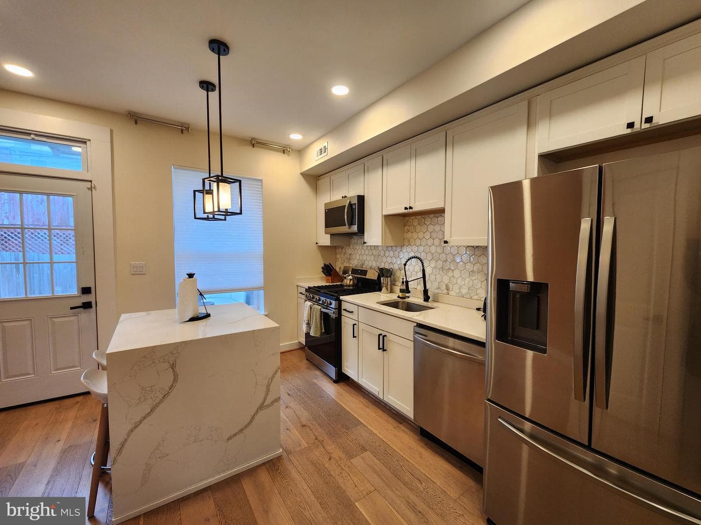 1347 Herkimer Street photo 32