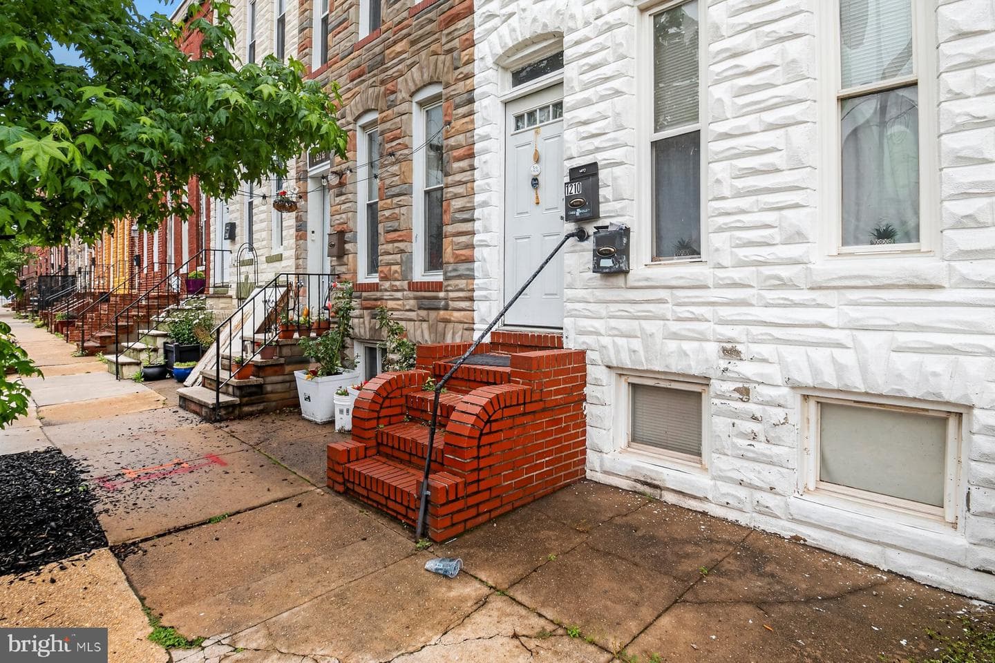 1210 W Cross Street W photo 3