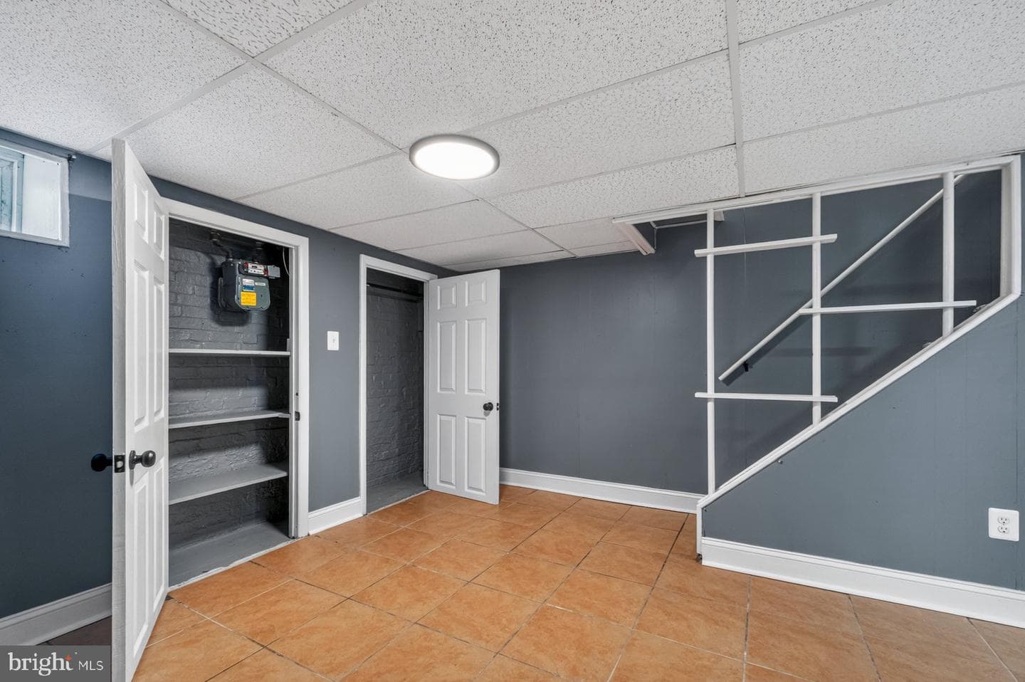 4354 Nicholas Avenue photo 13