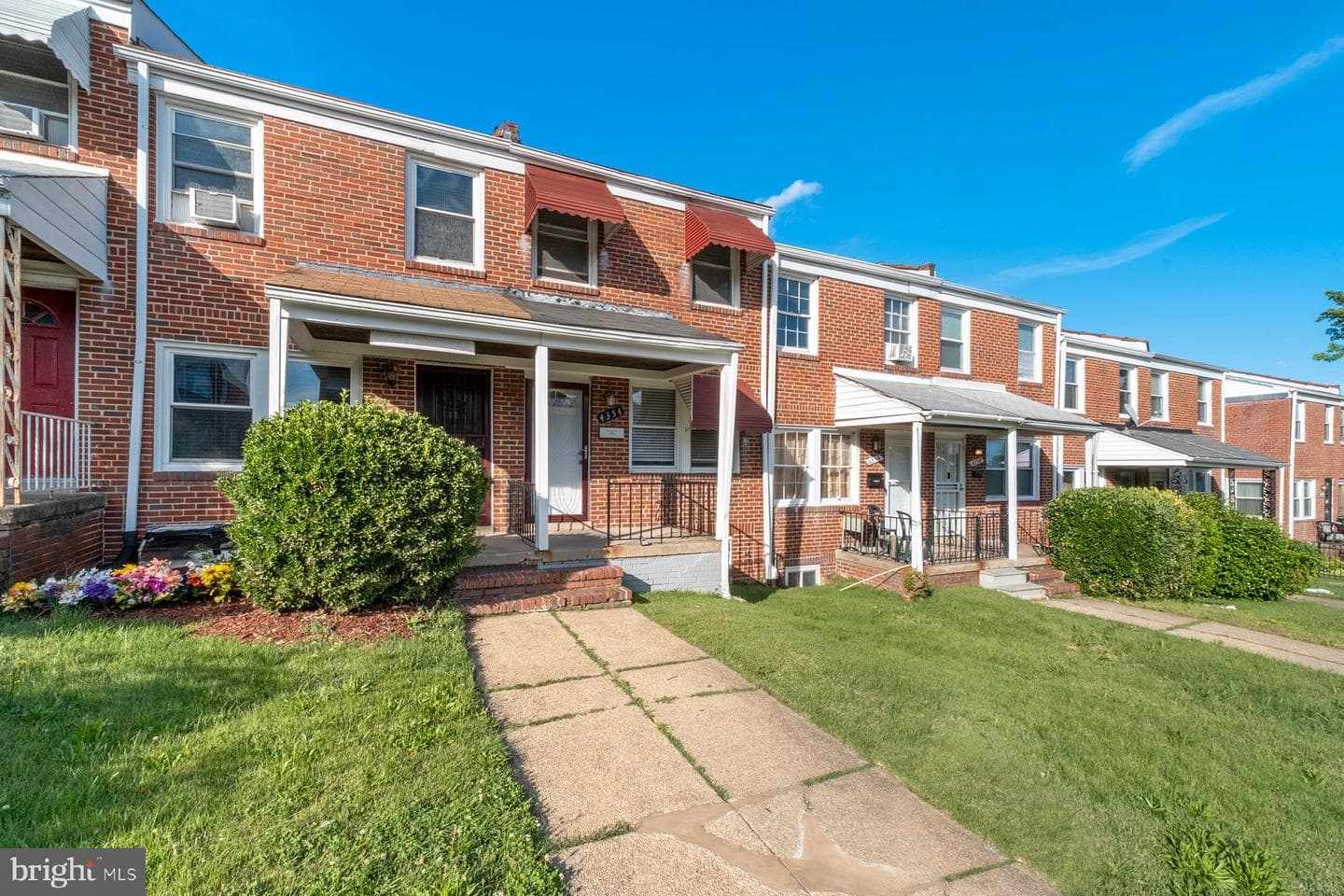 4354 Nicholas Avenue photo 3
