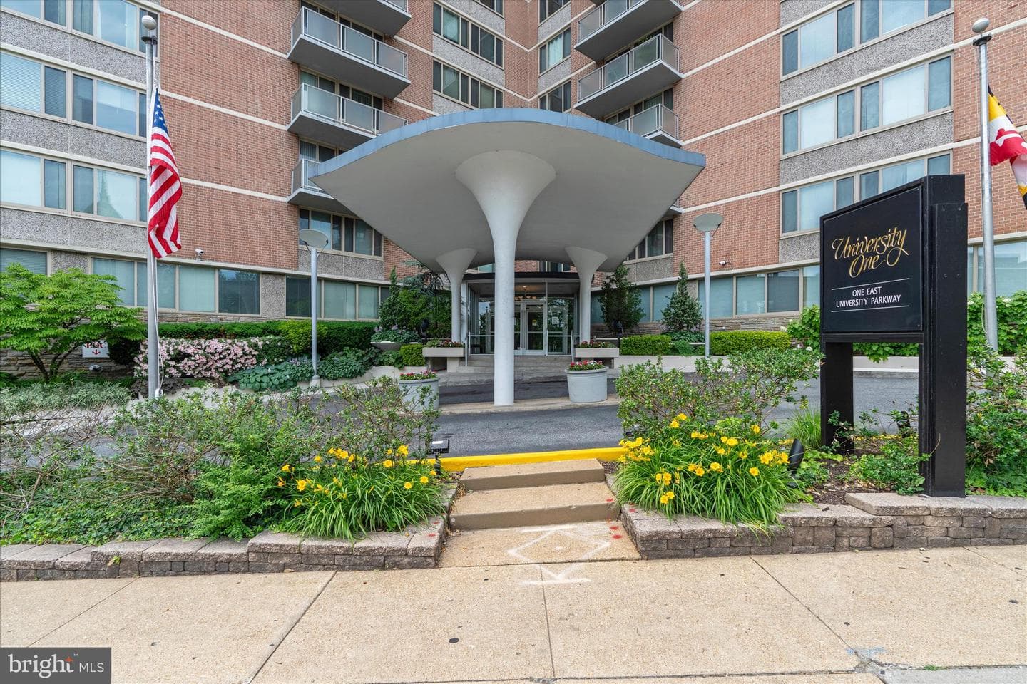 1 E University Parkway #1304 photo 1
