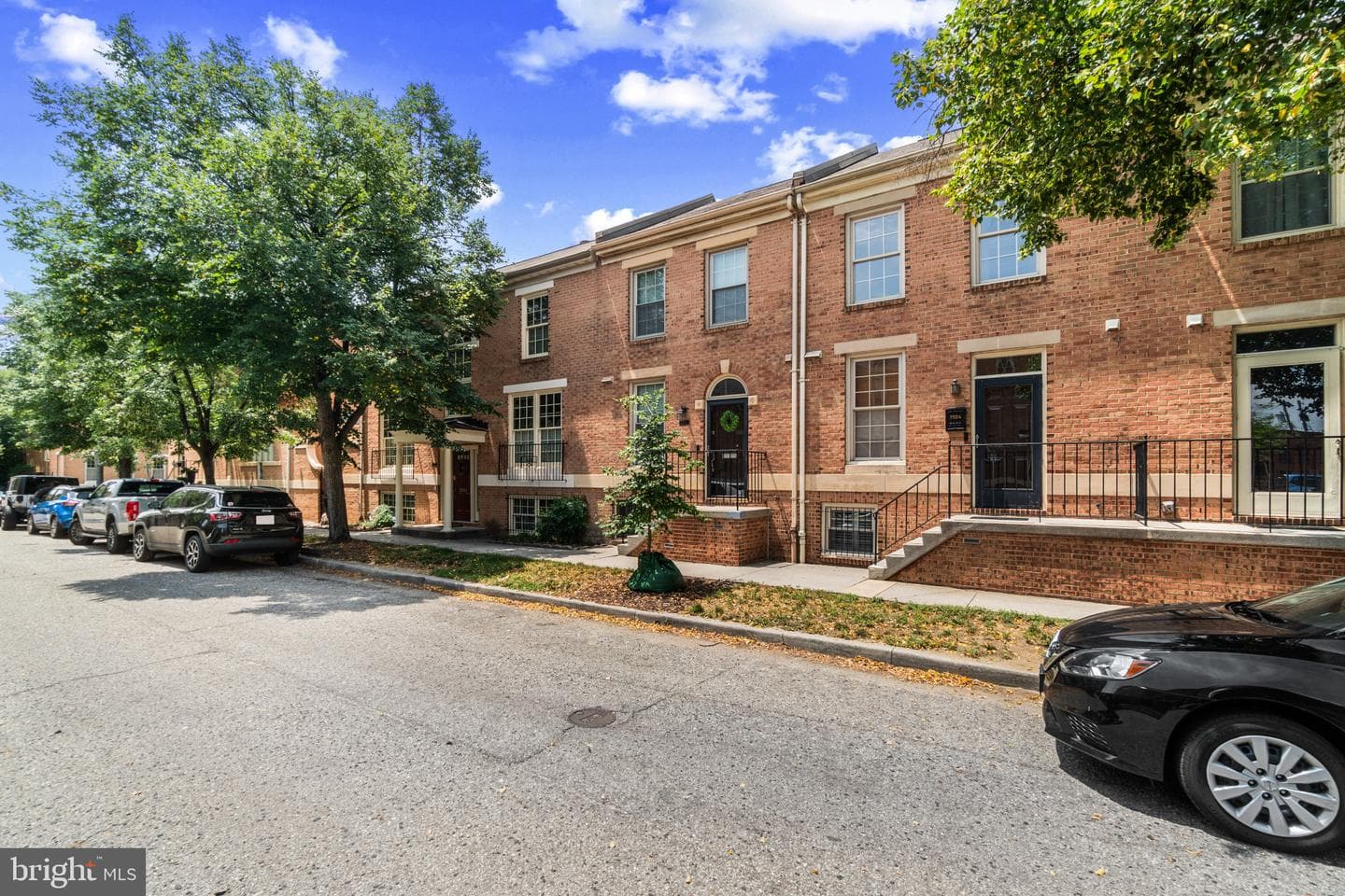 1104 S Streeper Street photo 1