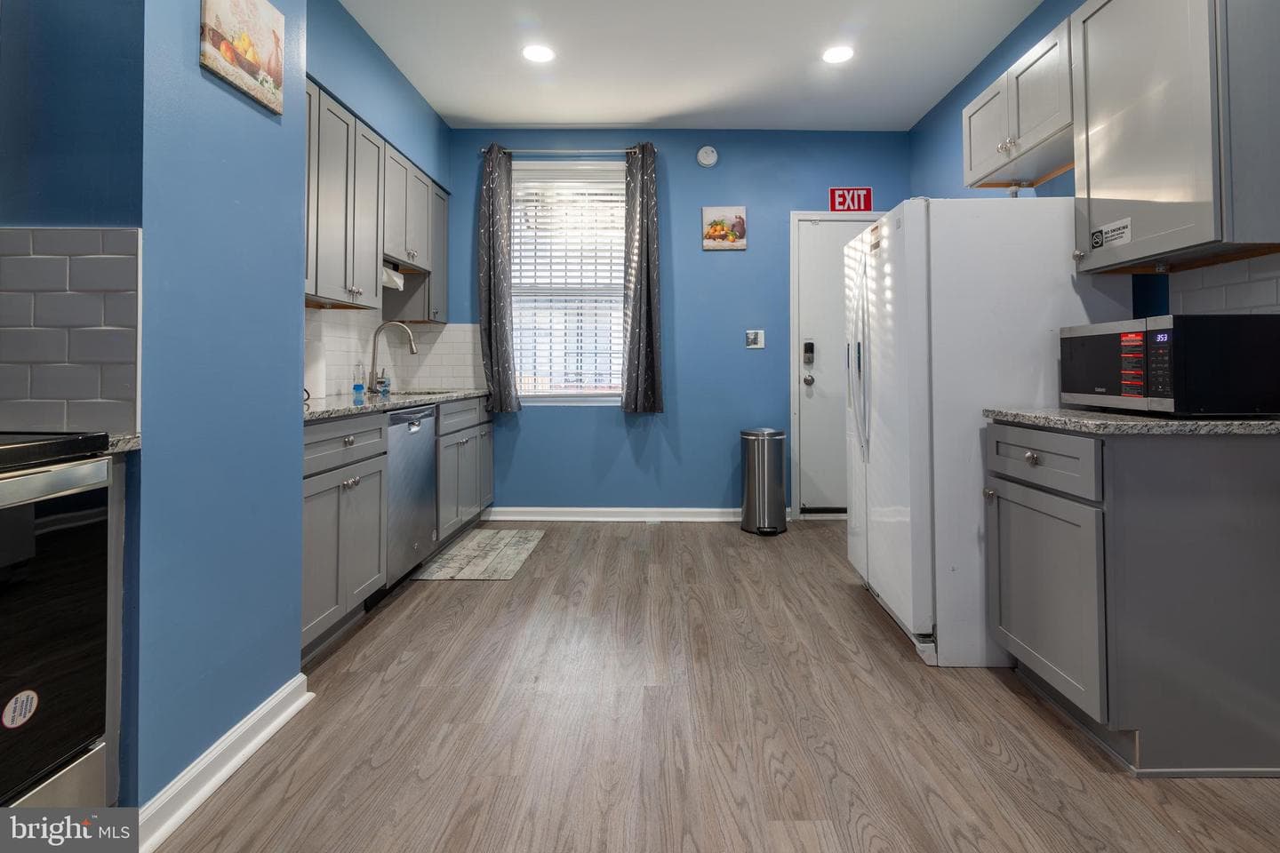 610 N Robinson Street photo 9