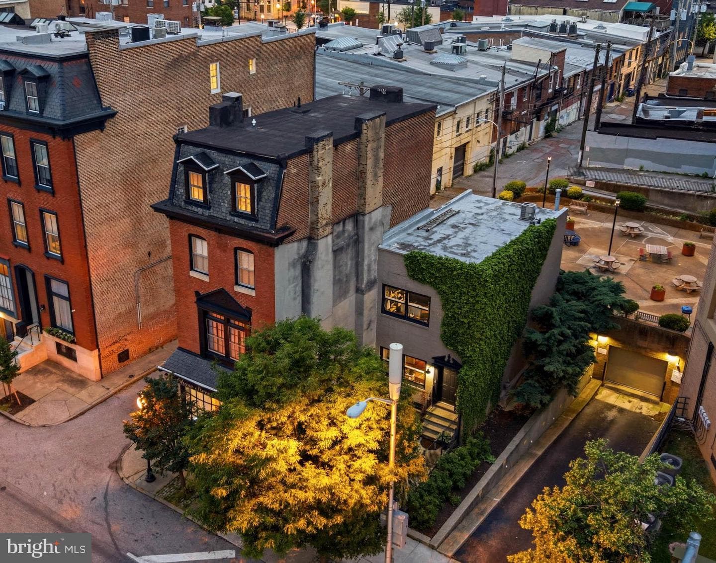 17 W Chase Street photo 6