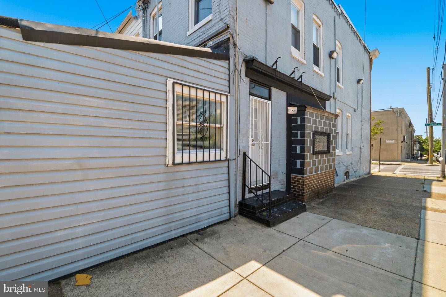1441 N Luzerne Avenue photo 27