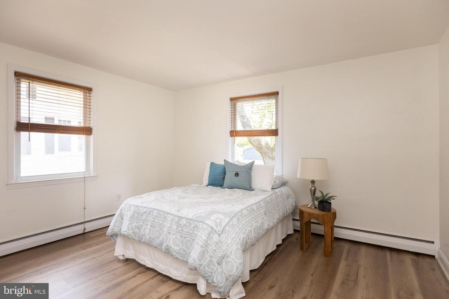 5624 Winthrope Avenue photo 12