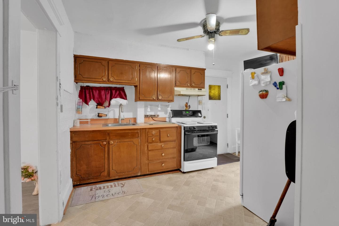 4608 Belvieu Avenue photo 24