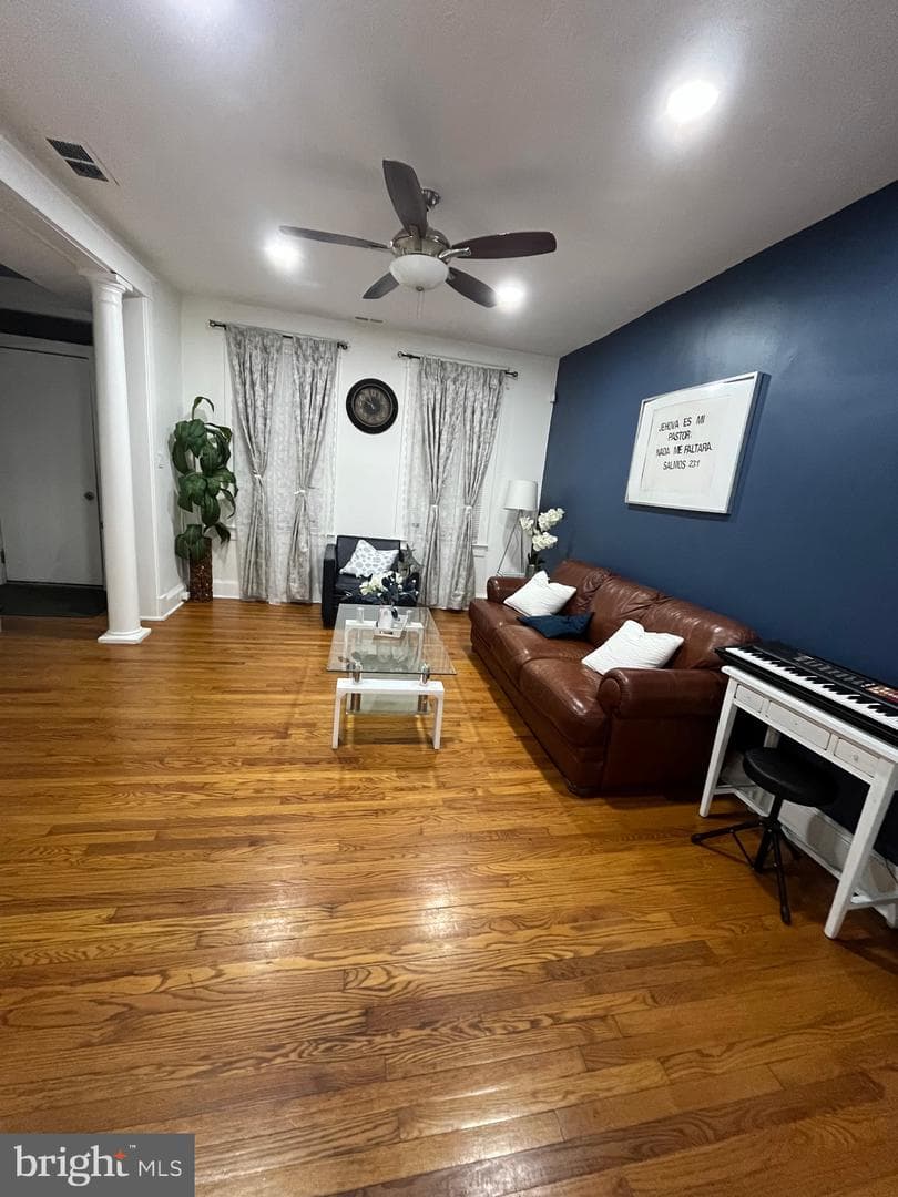 4225 Potter Street photo 7
