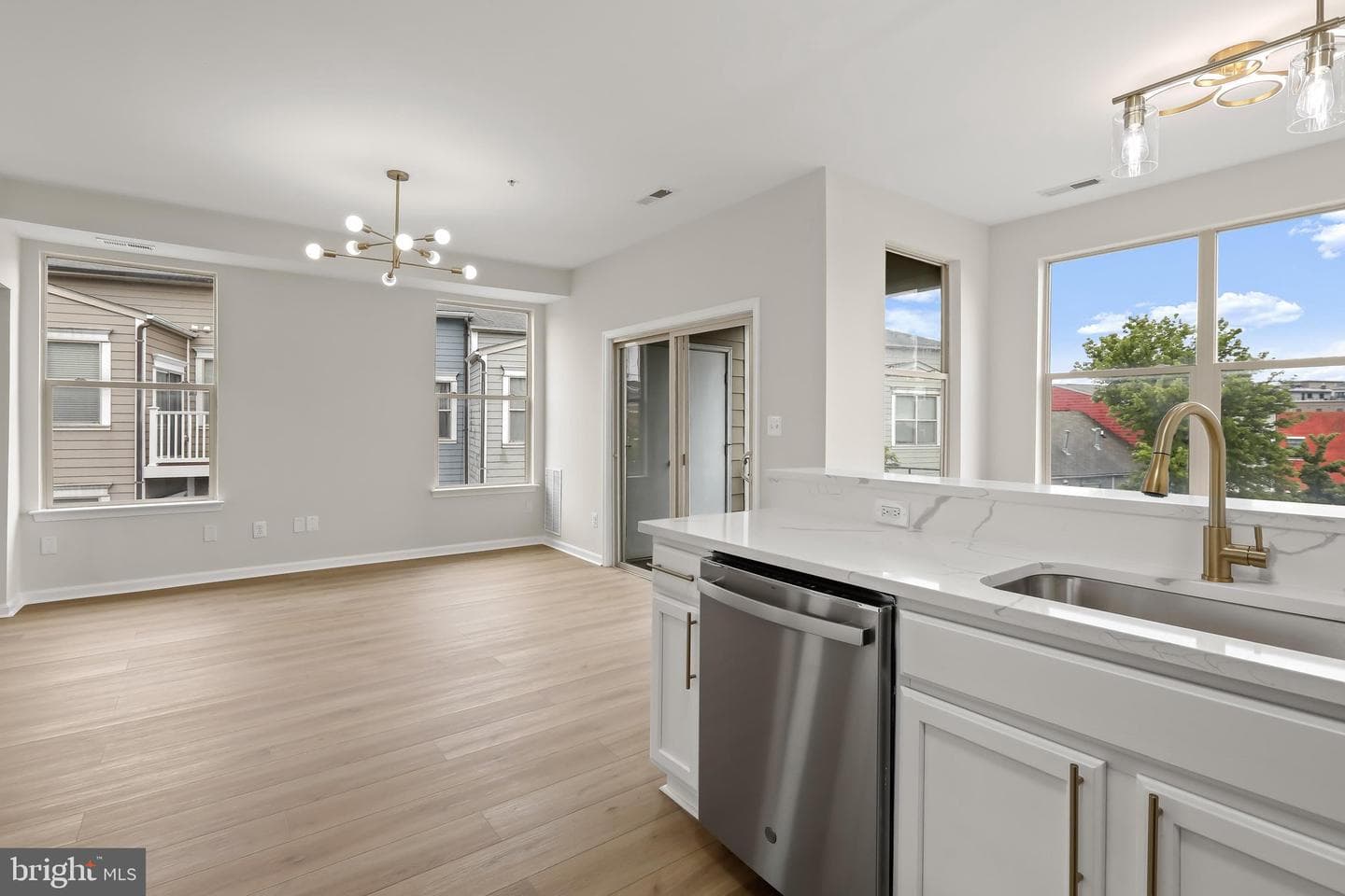 1015 Granby Street #185-2 photo 13