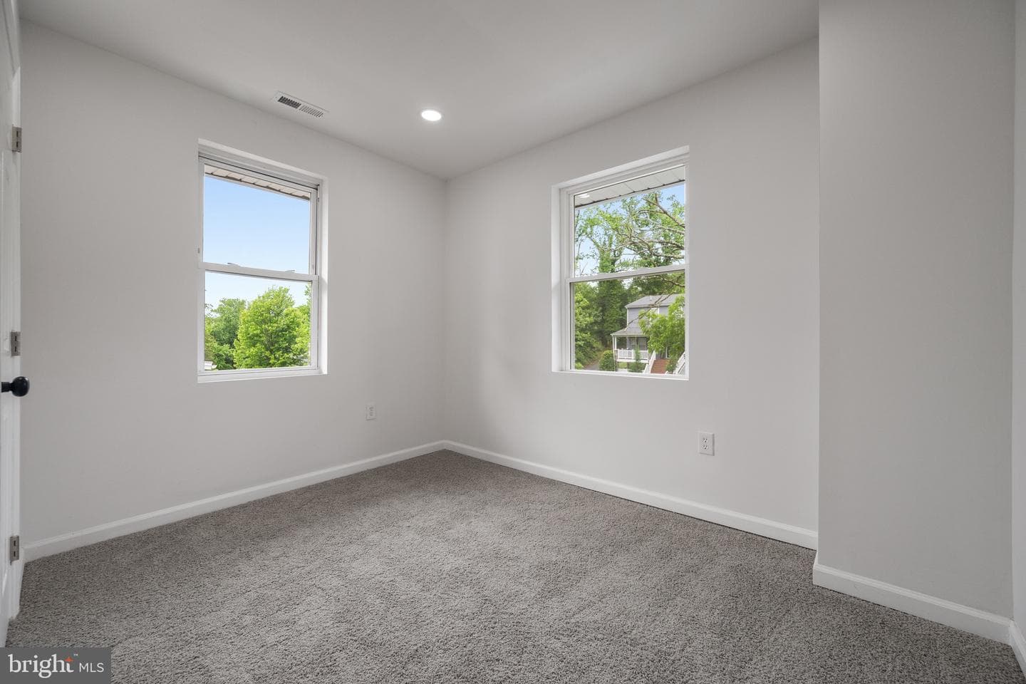 2407 Chelsea Terrace photo 22