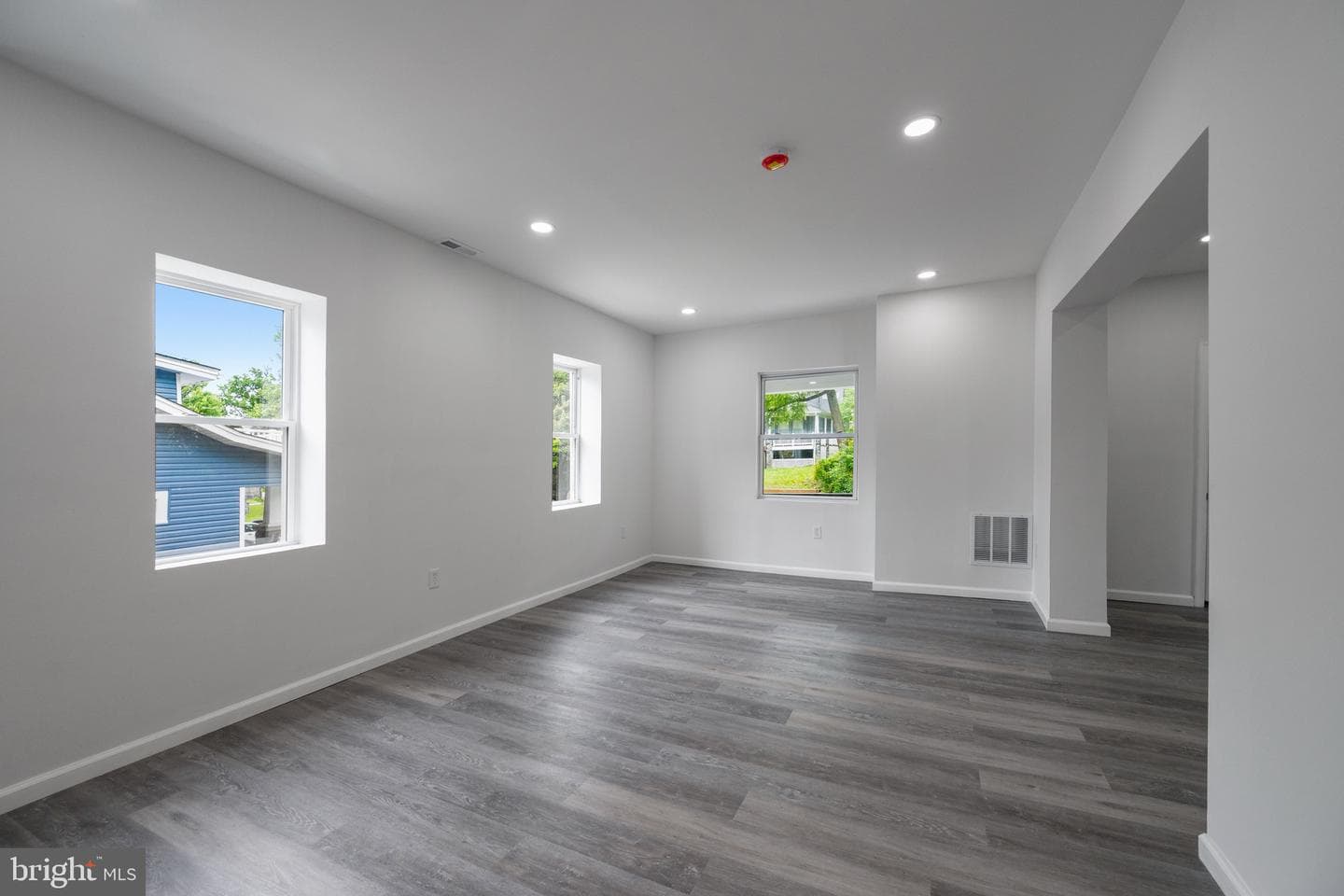2407 Chelsea Terrace photo 6