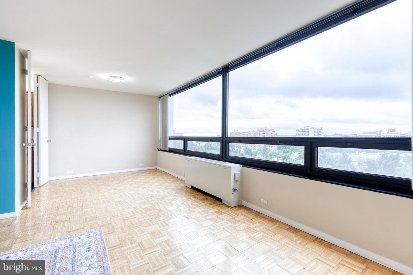 4000 N Charles St # 903 photo 11