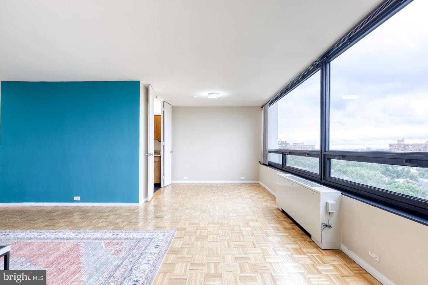 4000 N Charles St # 903 photo 12