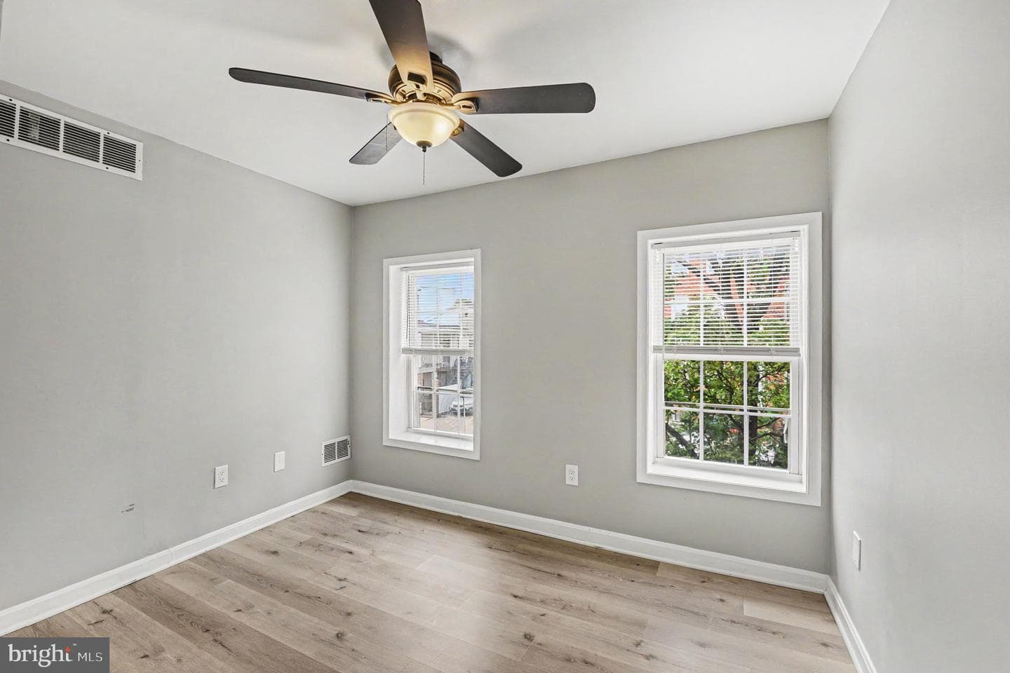 111 E Fort Ave photo 11