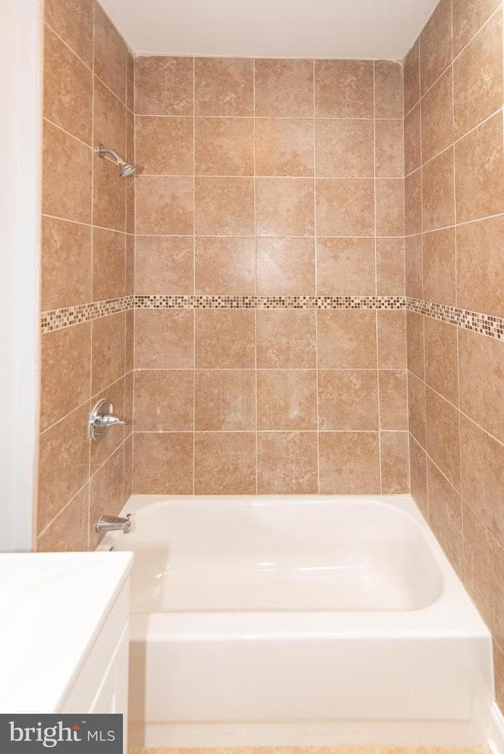 2511 Mcculloh Street photo 23