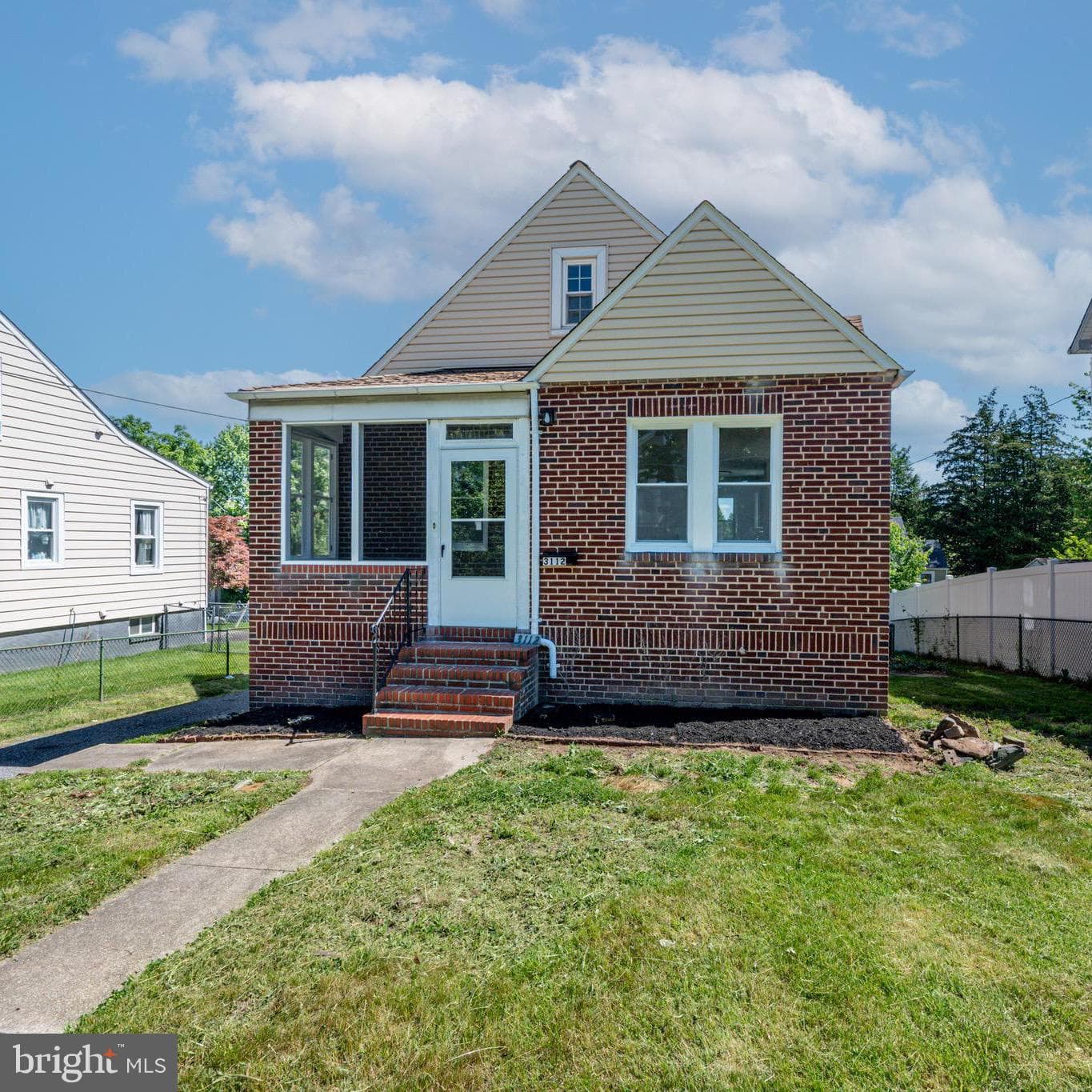 3112 Louise Avenue photo 1