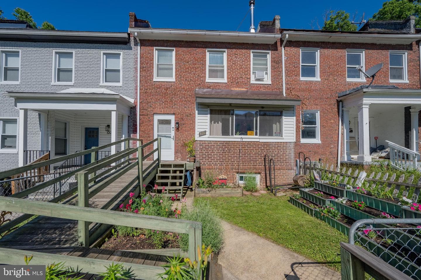 428 Rosecroft Terrace photo 1