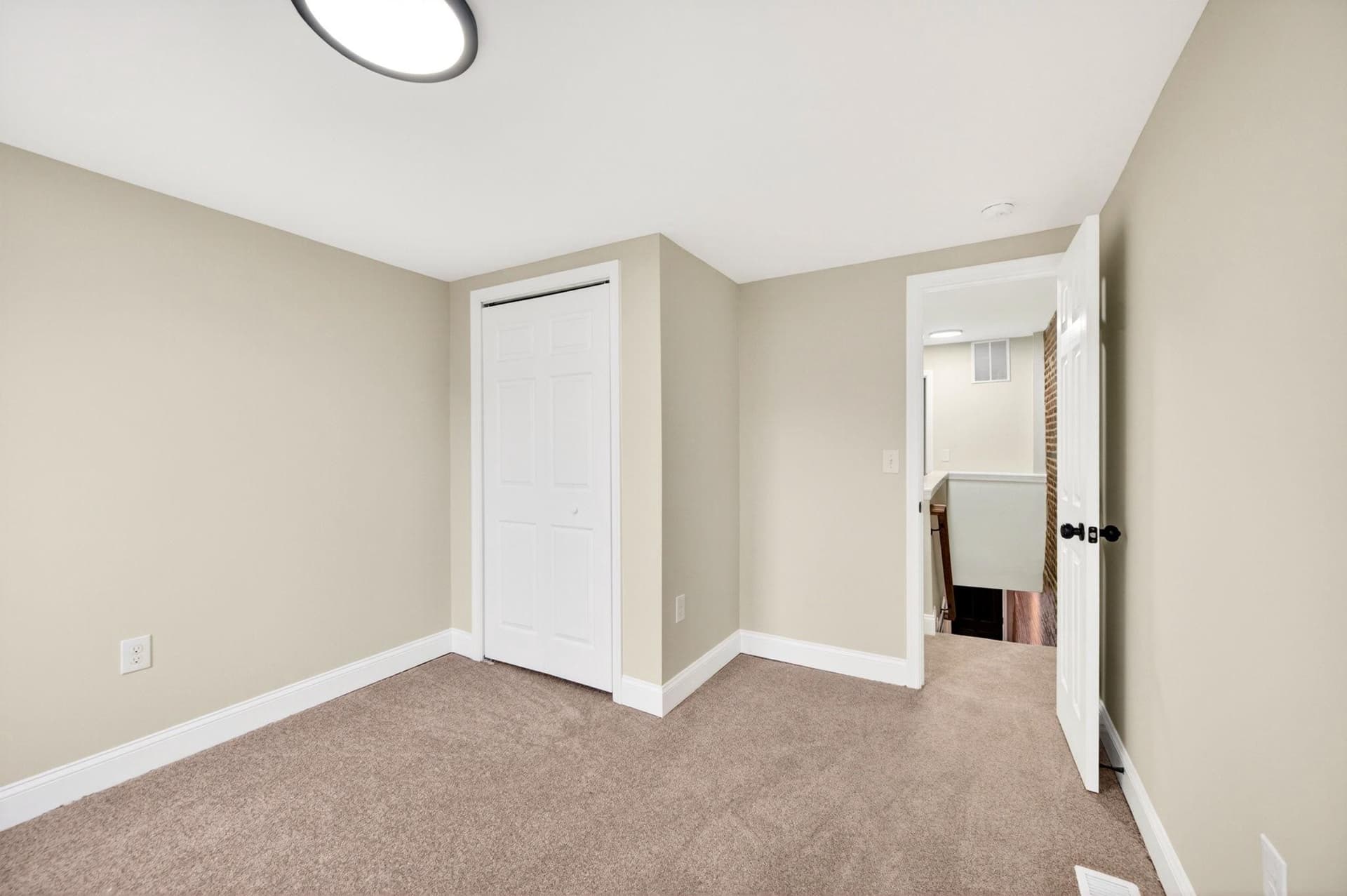 1151 Cleveland Street photo 19